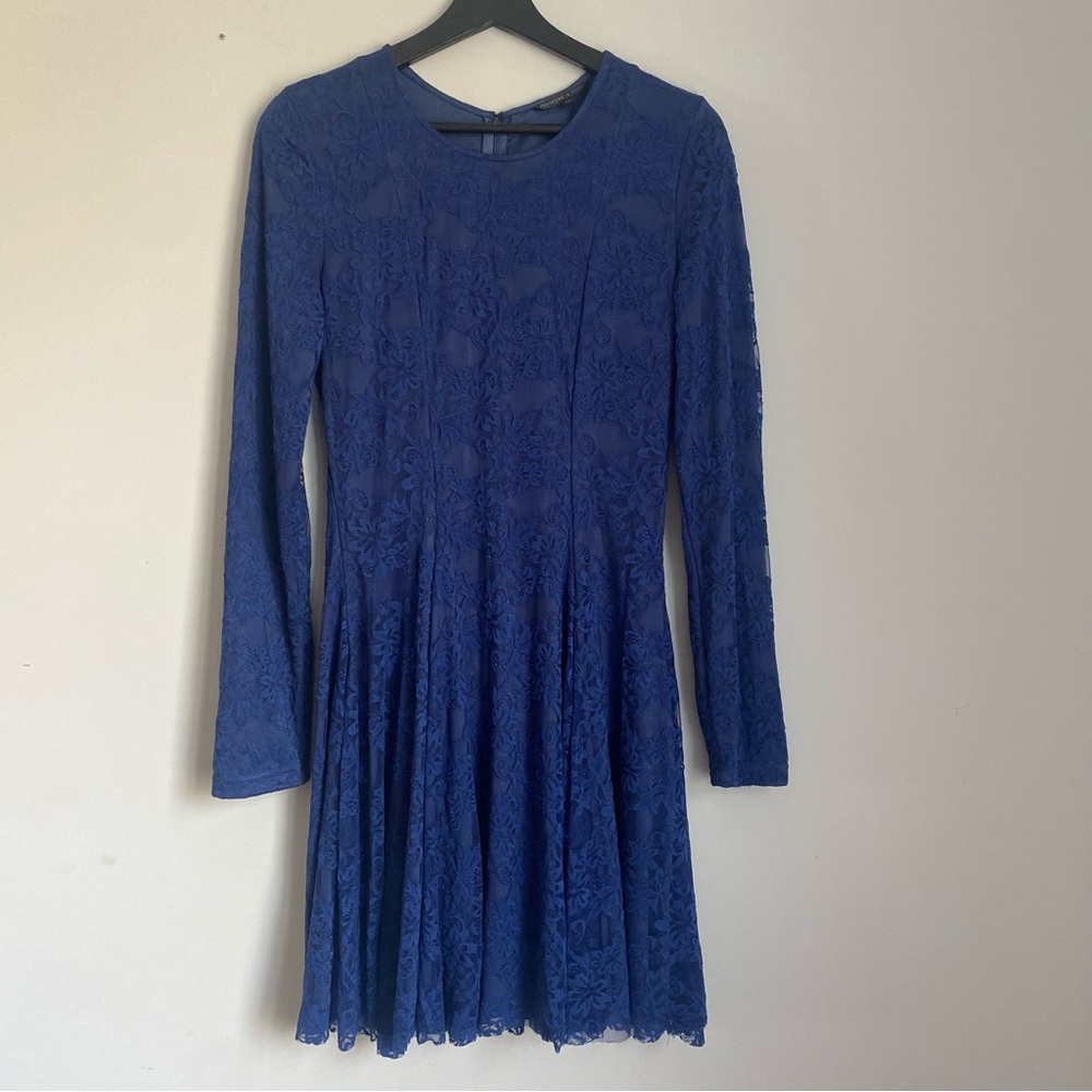 Elegant Blue Lace Dress